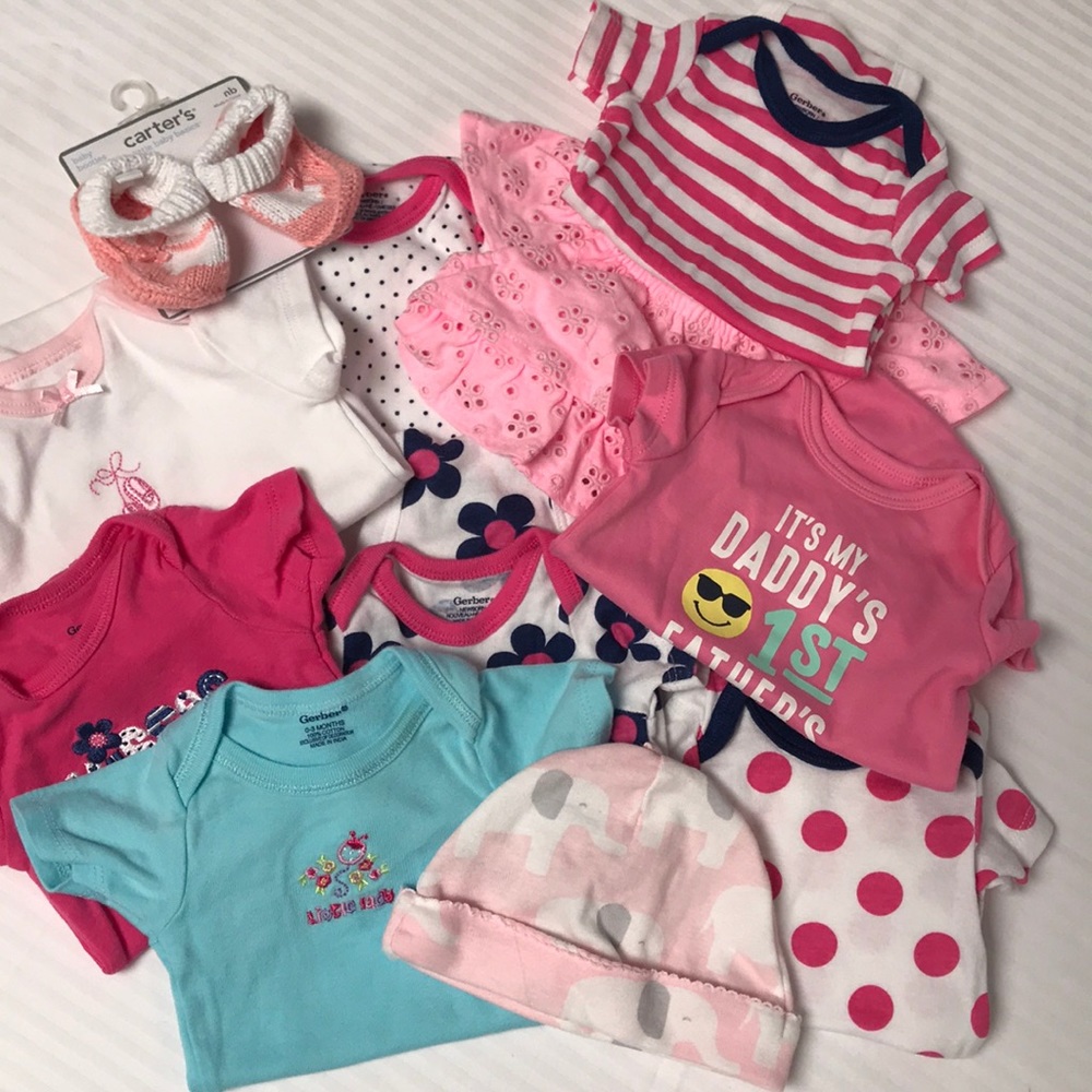 Lot of Newborn Onesies + hat and booties